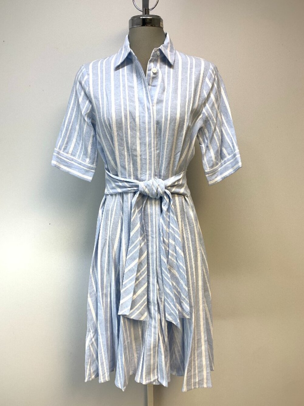 NWT Calvin Klein Elegant Natural Fabric Short Sleeve Shirt Dress Belted
